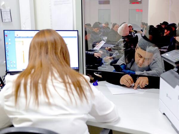 Rusiyada yaşamaq istəyənlərin NƏZƏRİNƏ: Rüsumlar artır