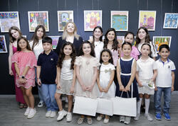 Leyla Khazari Art Gallery-də gənc rəssamların qrup sərgisi "Tiny Worlds"un açılışı baş tutub - <span class="color_red">FOTO</span>