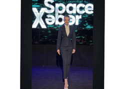 Vüsalə “Space TV”də işə başladı