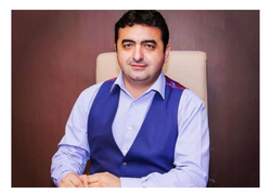 "Elə kişi yoxdur ki, iri sinə xoşlamasın"