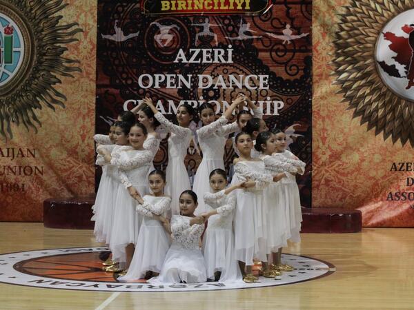 Bakıda qeyri-idman rəqsləri üzrə Azərbaycan çempionları müəyyənləşdi: Zəfərlə dolu mövsümün yekunları - FOTO