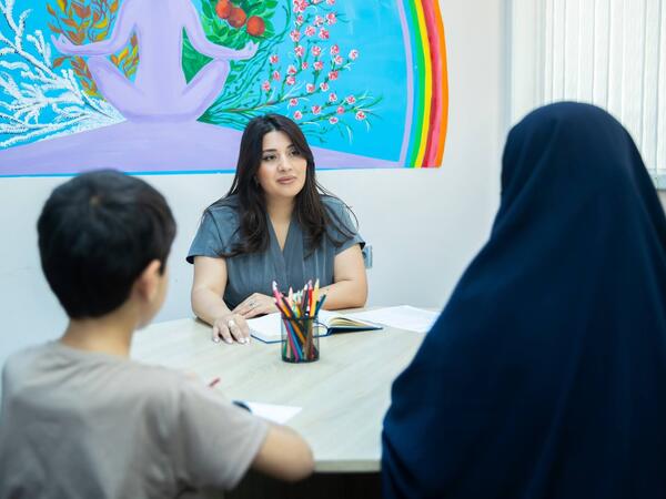 Suriyadan gətirilən azərbaycanlı qadın və uşaqlar müəsissəyə yerləşdirildi - <span class="color_red">FOTO</span>