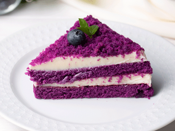 Bənövşəyi velvet tortunun hazırlanması