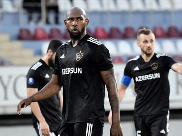 "Qarabağ"ın legioneri Kevin Medina komandadan ayrıldı