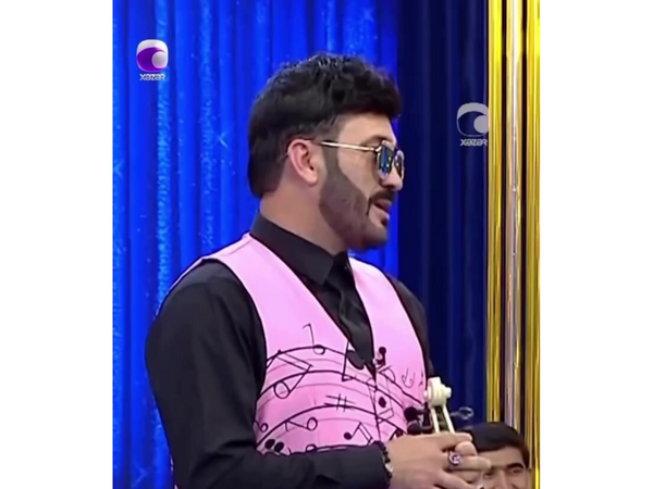 Əməkdar artist tərzi ilə diqqət çəkdi - <span class="color_red">(Video)</span>