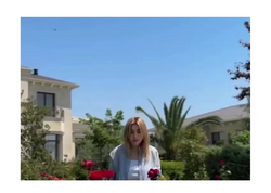 Bu da Ruhinin dəbdəbəli VİLLASI - <span class="color_red">(Video)</span>