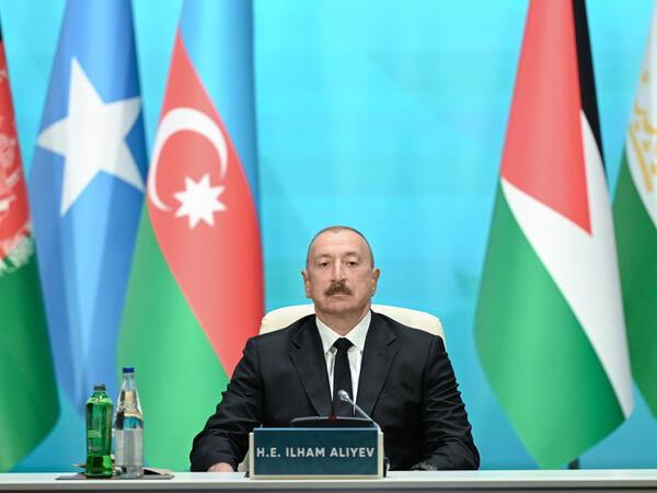 Prezident İlham Əliyev: Azərbaycanın daşımalar qovşağına çevrilməsi istiqamətində səylərimizi davam etdirəcəyik