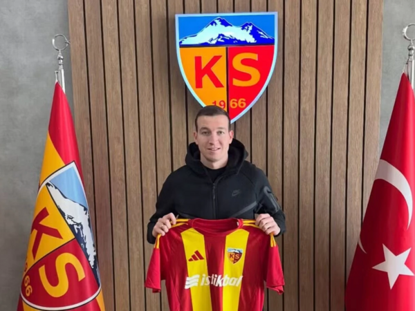 Rus futbolçu “Kayserispor”dan FIFA-ya şikayət edəcək