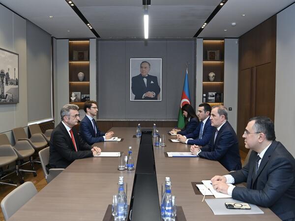Ceyhun Bayramov Ralf Horlemannı qəbul edib