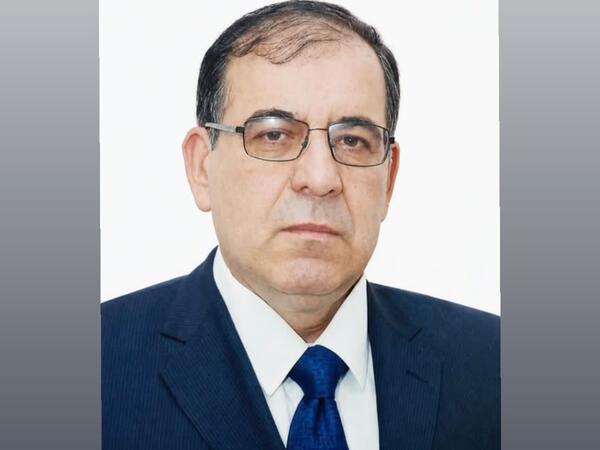 Ələkbər Hüseynov vəfat etdi