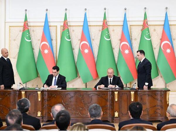Azərbaycan-Türkmənistan sənədləri mübadilə olunub - <span class="color_red">(Foto) </span>