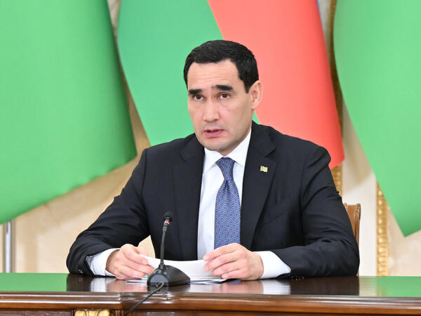 Türkmənistanla Azərbaycan arasında əməkdaşlıq ölkələrimizin uzunmüddətli maraqlarına cavab verir - Sərdar Berdiməhəmmədov