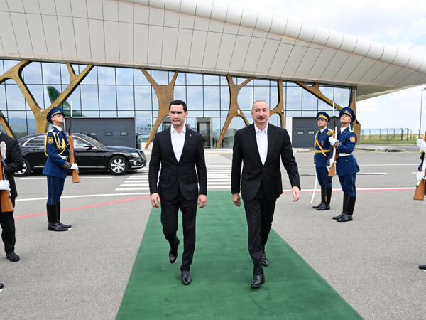 Türkmənistan Prezidenti Sərdar Berdiməhəmmədovun Azərbaycana dövlət səfəri başa çatıb (Foto)