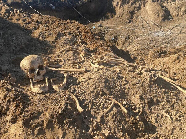Ağdamda qazıntı zamanı insan sümükləri aşkarlandı