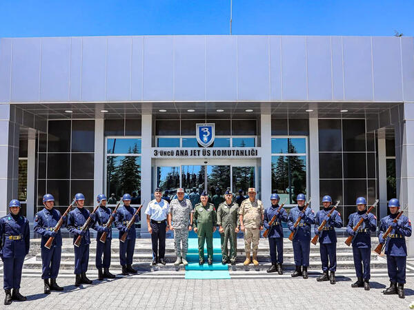 Azərbaycan HHQ komandanı Türkiyədə "Anadolu Qartalı - 2026" təlimində iştirak edib <span class="color_red">(Foto)</span>