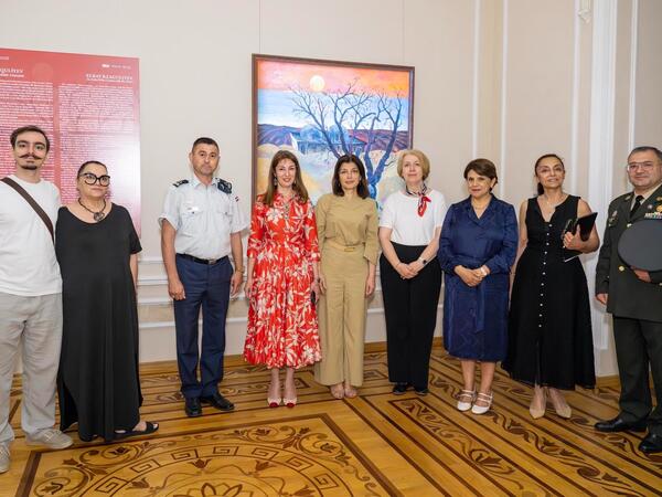 “Elbəy Rzaquliyev. Ürəyi ilə yaradan rəssam” sərgisi çərçivəsində Meksikanın Azərbaycandakı səfirliyinin təşkilatçılığı ilə tədbir keçirilib - <span class="color_red">(Foto)</span>