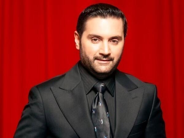 “Orada konsertinə icazə verilirsə, deməli, səviyyəsi var” - İzzət Bağırov