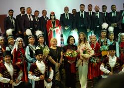 XV Beynəlxalq İpək Yolu Musiqi Festivalı təntənəli bağlanış konserti ilə yekunlaşıb - (Foto)