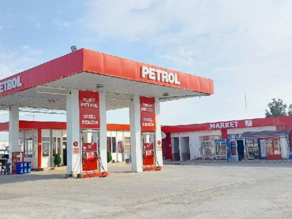 Qaradağdakı cinayətin detalları: "Yusif Petrol"un sahibinin oğlu arvadı ilə mesajlarına görə qonşusunu öldürüb