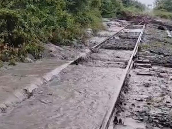 Sel Qax–Balakən dəmiryol infrastrukturuna ciddi zərər vurub <span class="color_red">(Video)</span>