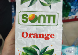 Marketlərdə satılan bəzi şirələrdə qadağan olunmuş maddə aşkarlandı