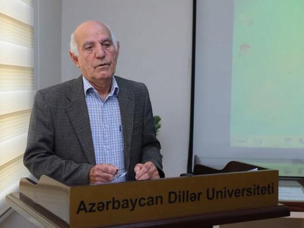 Azərbaycanlı alim yıxılaraq öldü