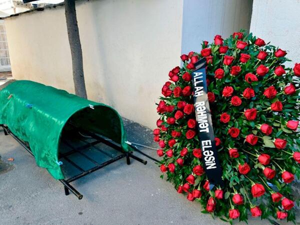 I kurs tələbəsi vəfat etdi - <span class="color_red">(Foto)</span>