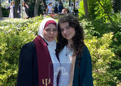 Ana-bala birlikdə məzun oldu