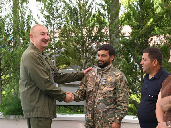Prezident İlham Əliyev: Son 80 il ərzində Azərbaycan dövləti və xalqı qədər heç bir dövlət, heç bir xalq buna oxşar Qələbə qazanmayıb - <span class="color_red">(Video)</span>