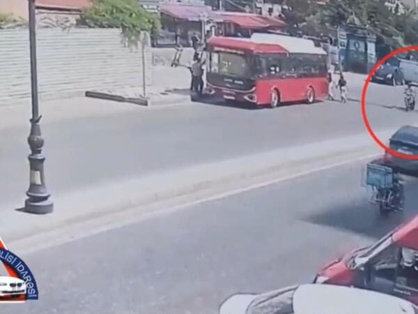 Bakıda iki motosiklet toqquşdu: 22 yaşlı sürücü həlak oldu - <span class="color_red">(Video)</span>