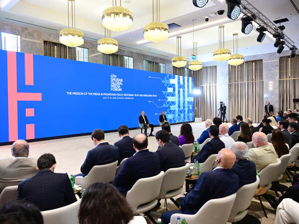 Prezident İlham Əliyev: Biz sərhədlərimizdə tezliklə sülhün bərqərar edilməsini istəyirik