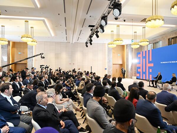 Prezident İlham Əliyev: Trampın gördüyü işlərlə ondan əvvəlki administrasiyaların fəaliyyəti arasında böyük fərq var