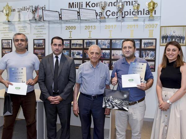Azərbaycan Milli Mətbuat Günü münasibətilə keçirilən şahmat turnirinin qalibi müəyyən olub <span class="color_red">(Foto)</span>