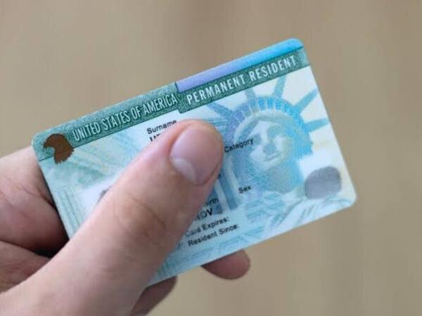 “Green Card” almaq çətinləşə bilər - 100 min dollarlıq tələb