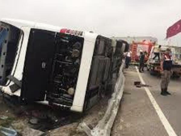 Türkiyədə ağır qəza: 19 yaralı