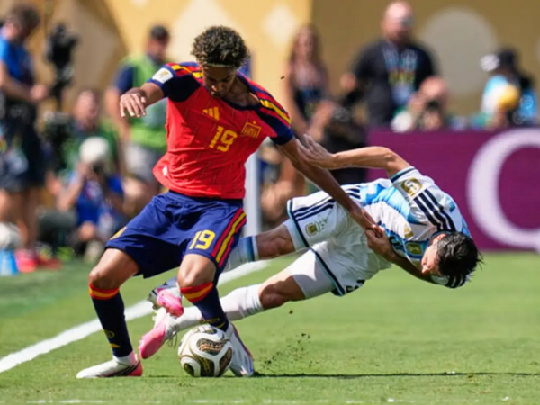 Argentina antirekordla dünya çempionatı tarixinə düşdü