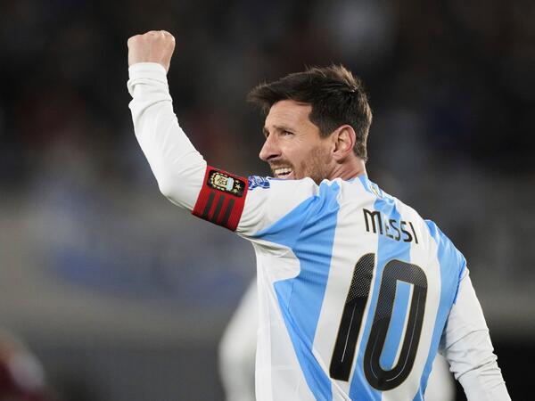 Messi Argentina millisi ilə vidalaşır