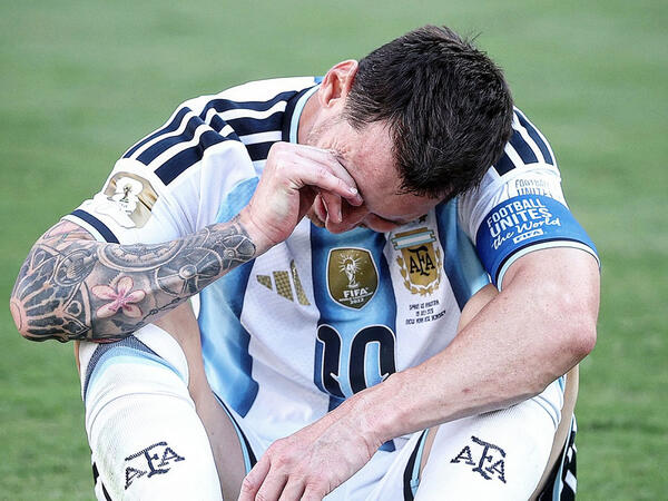 Messi: “Ayaqlarımda daha güc qalmayıb"
