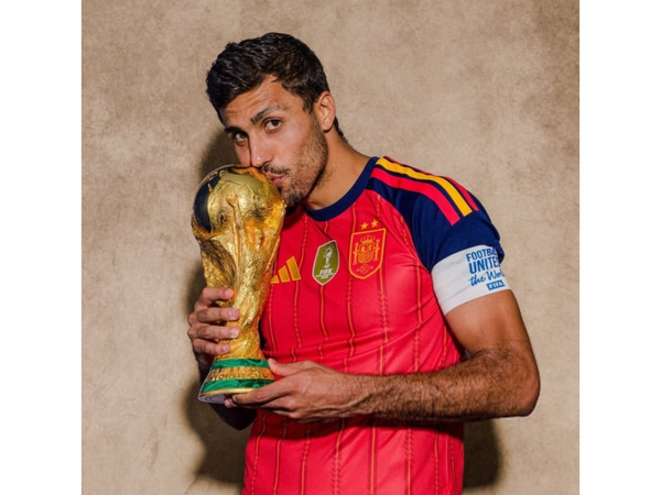 "Real Madrid" daha bir dünya çempionunu transfer edir