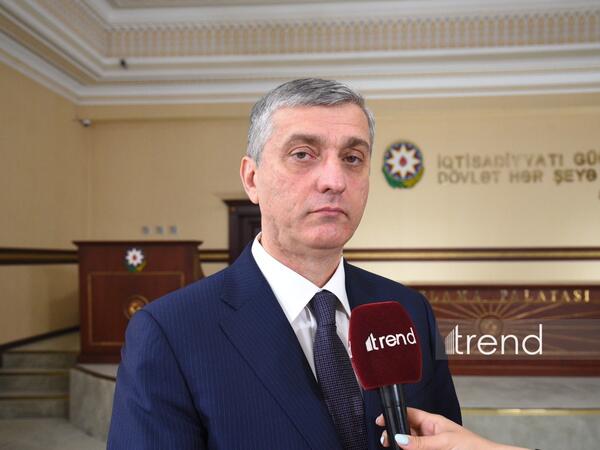 Dövlət satınalmalarının 51 faizindən çoxunda qiymət fərqi 20 faizi ötüb - Vüqar Gülməmmədov