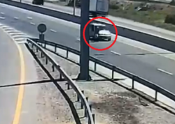 Daha bir piyada ehtiyatsızlığının acı sonu - <span class="color_red">Anbaan video</span>