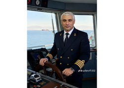 Vurulan gəmi kapitanın övladları ilə görüntüsü kövrəltdi - <span class="color_red">(Video)</span>
