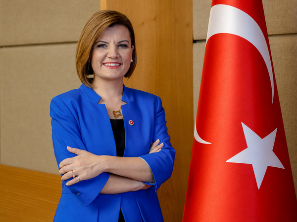 Türkiyədə bələdiyyə sədri və həyat yoldaşı həbs edildi - <span class="color_red">(Foto)</span>