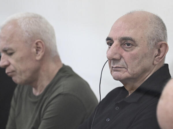 Ermənistan vətəndaşlarının şikayətləri üzrə apellyasiya məhkəməsi dövlət ittihamını müdafiə edən prokurorların çıxışları ilə davam etdirilib - <span class="color_red">(Foto)</span>