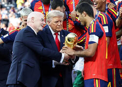 FIFA prezidentindən media və tənqidçilərə qarşı sərt çıxış