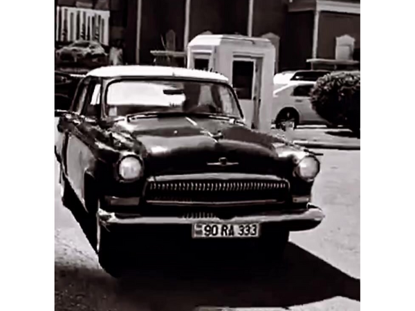 Rüfət Axundov "Lamborghini"sindən sonra "Volqa"sını nümayiş etdirdi - <span class="color_red">(Video)</span>