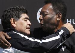 Maradona və Pelenin illər öncəki unudulmaz görüşü yenidən gündəm oldu - <span class="color_red">(Video)</span>