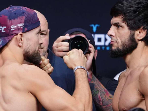 Tofiq Musayev UFC-də ikinci qələbəsini qazandı