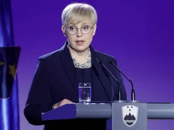 Sloveniya Prezidenti yol qəzasına düşdü - Xəstəxanaya yerləşdirildi