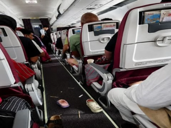 "Air India" təyyarəsi burulğana düşüb, xəsarət alanlar var